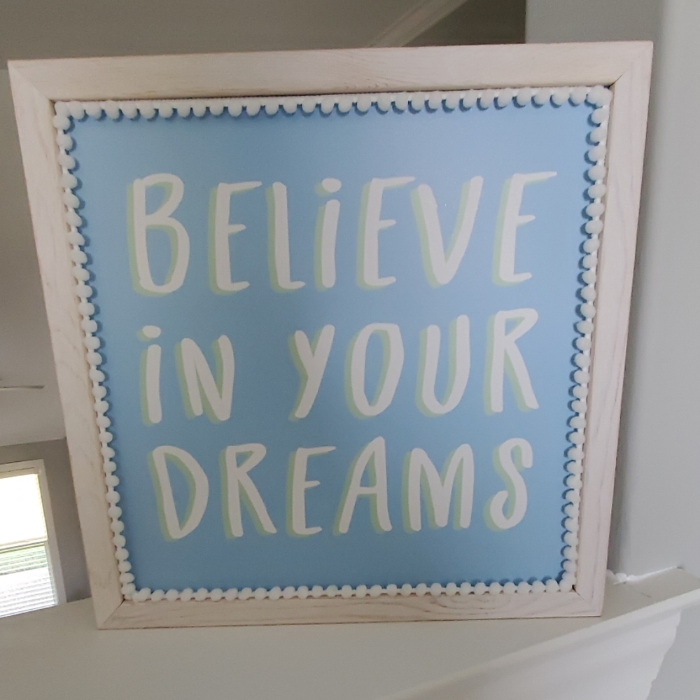 NWT WOOD DECOR